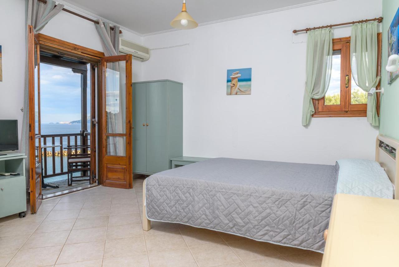 Studios Avra Agios Georgios  Dış mekan fotoğraf