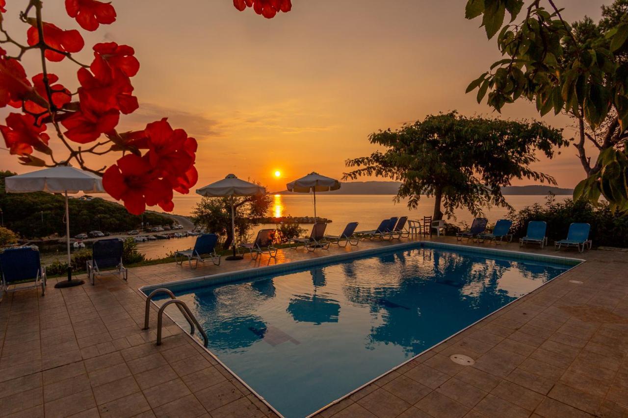 Studios Avra Agios Georgios  Dış mekan fotoğraf