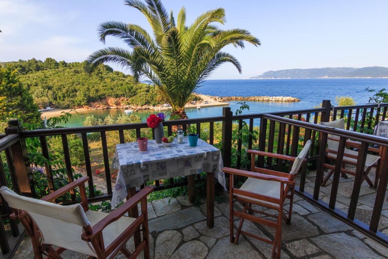 Studios Avra Agios Georgios  Dış mekan fotoğraf