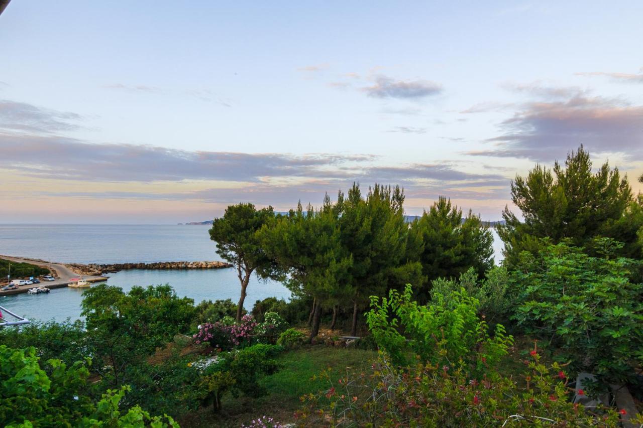 Studios Avra Agios Georgios  Dış mekan fotoğraf