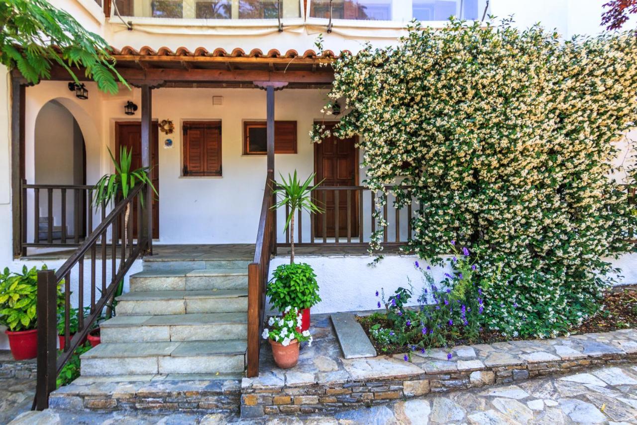 Studios Avra Agios Georgios  Dış mekan fotoğraf